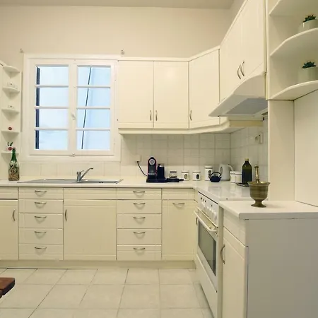 Acheiropoietos Apartment *